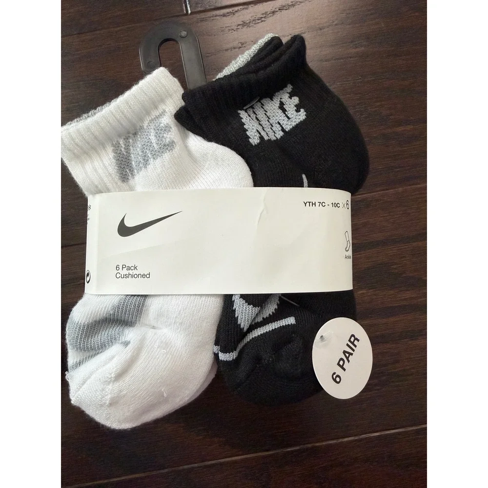 Nike kids ankle